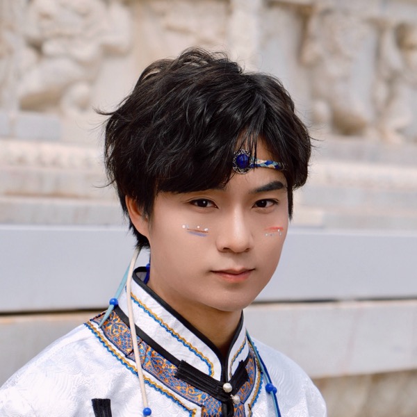 Portrait of Bingchen Huang